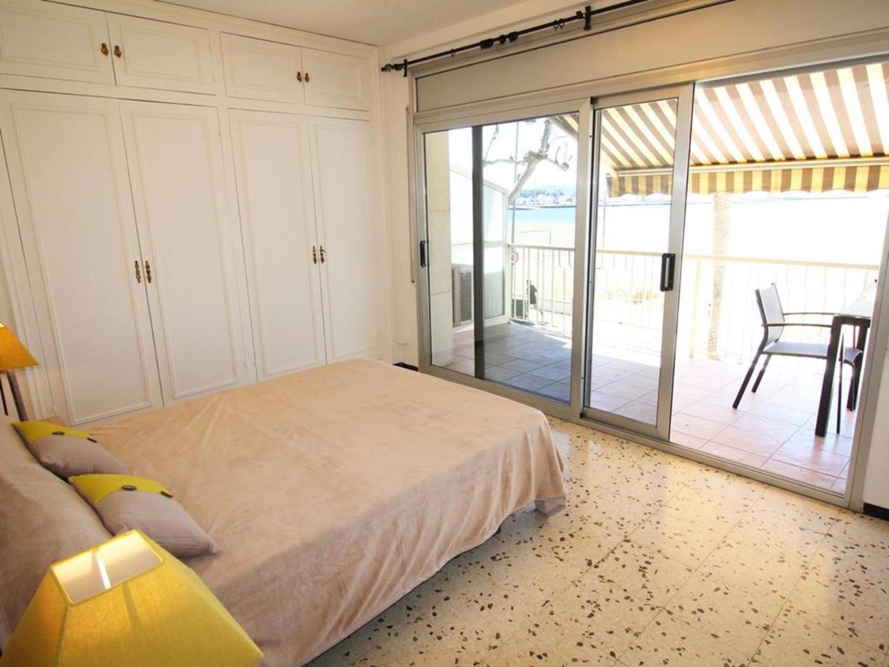 Global Immo 7006 Llotja 2 1-a Appartamento Roses